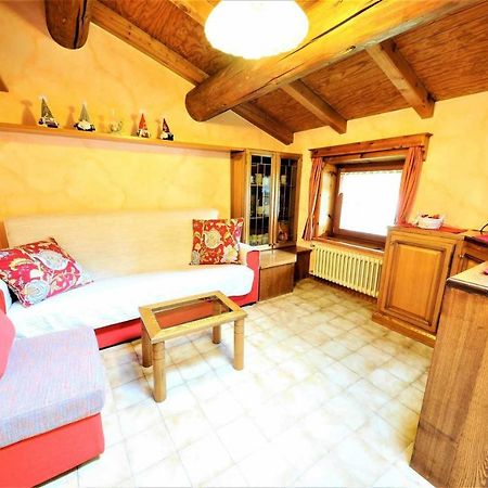 Appartamento Valeriano By Livigno Accomodation Экстерьер фото