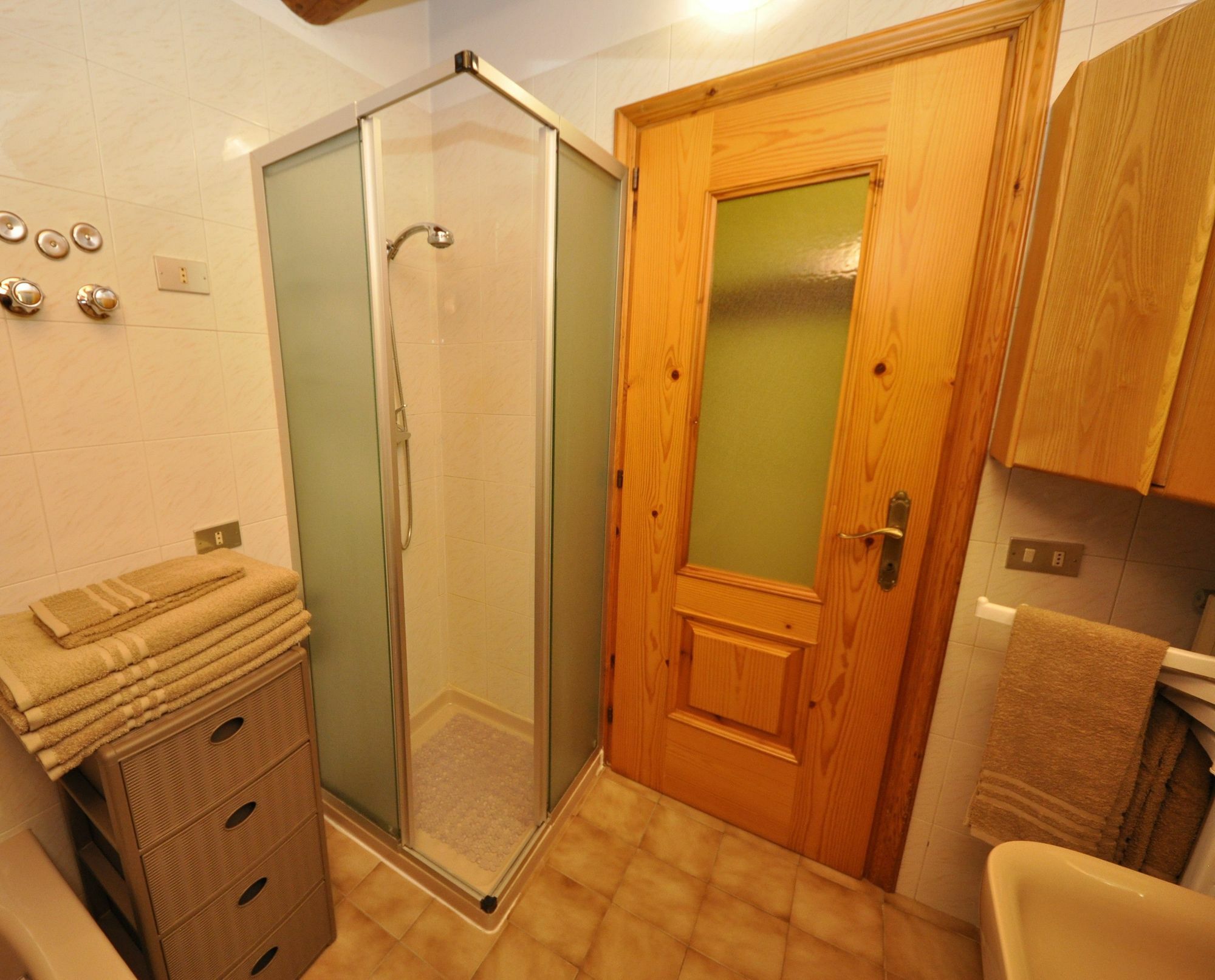 Appartamento Valeriano By Livigno Accomodation Экстерьер фото