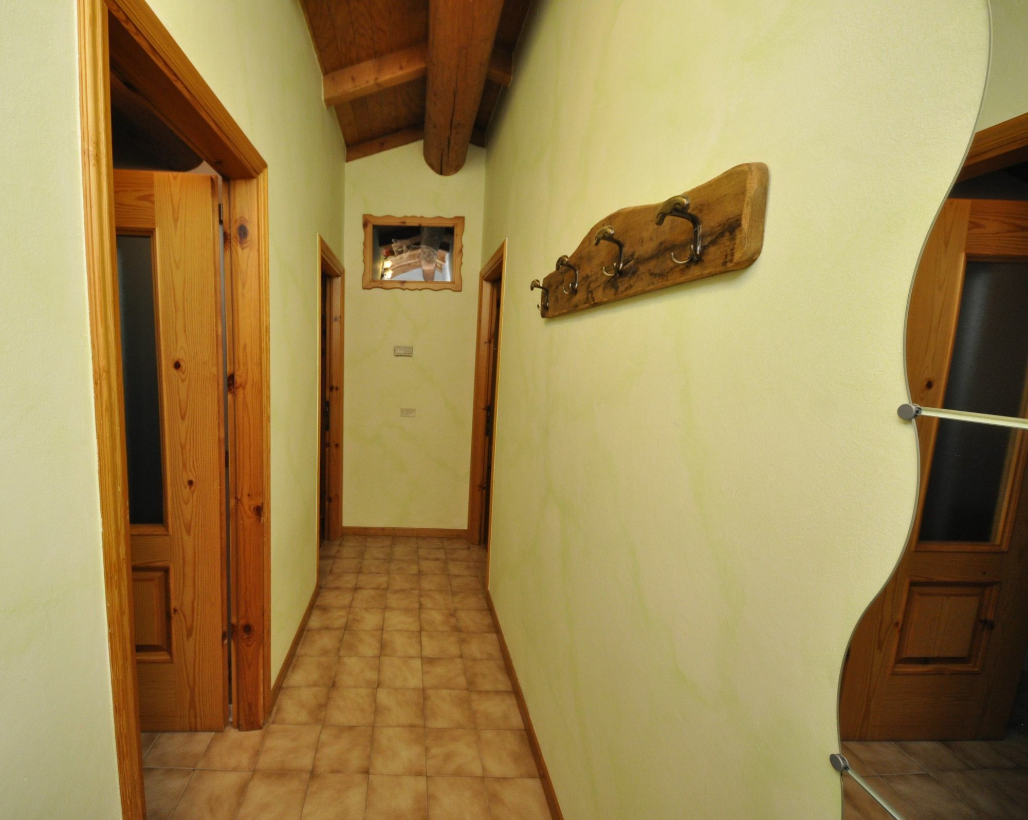 Appartamento Valeriano By Livigno Accomodation Экстерьер фото